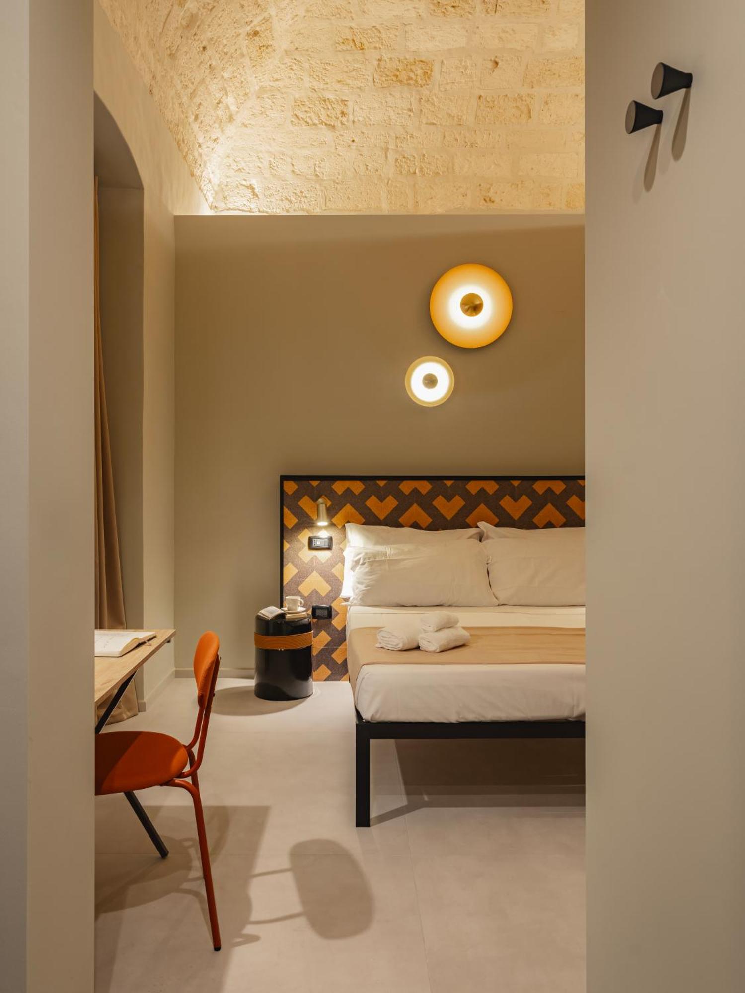 Almica24 Hotel Bari Ngoại thất bức ảnh