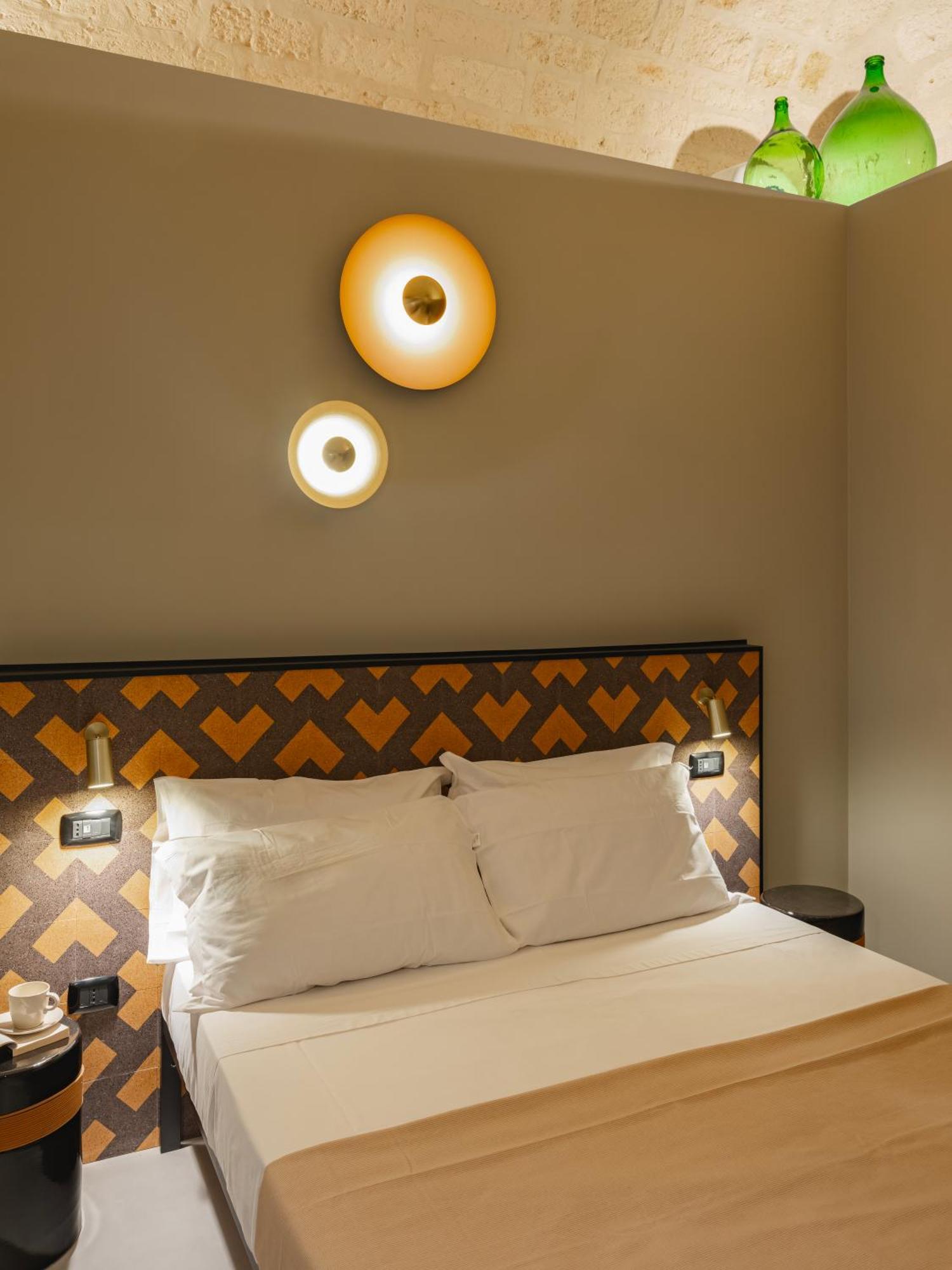 Almica24 Hotel Bari Ngoại thất bức ảnh