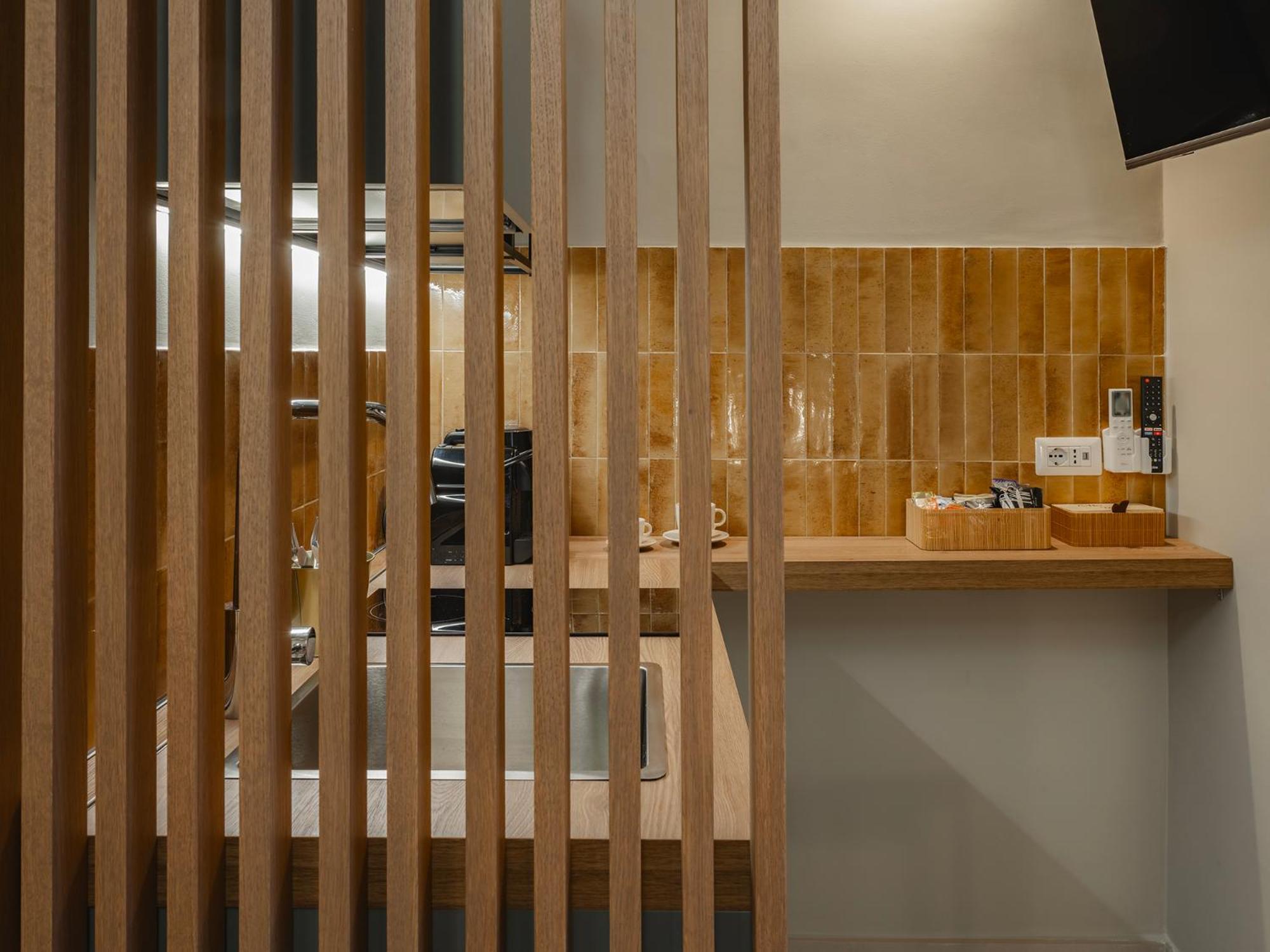 Almica24 Hotel Bari Ngoại thất bức ảnh